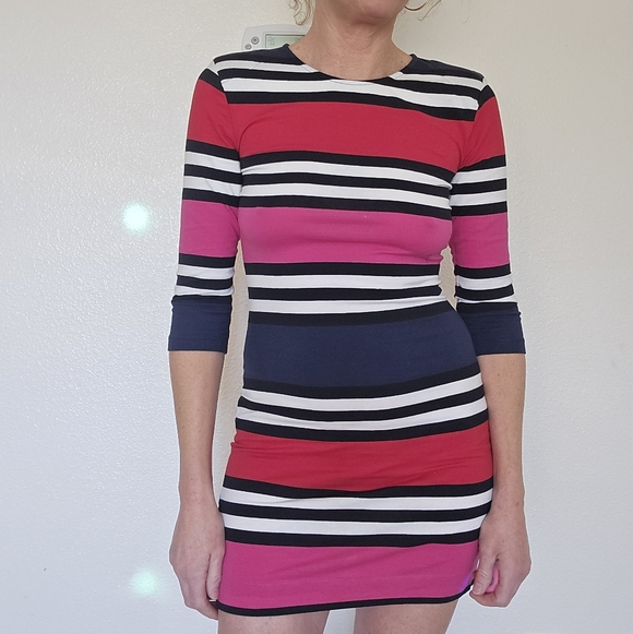 French Connection Dresses & Skirts - 💝Stripe Colorblock Bodycon Dress